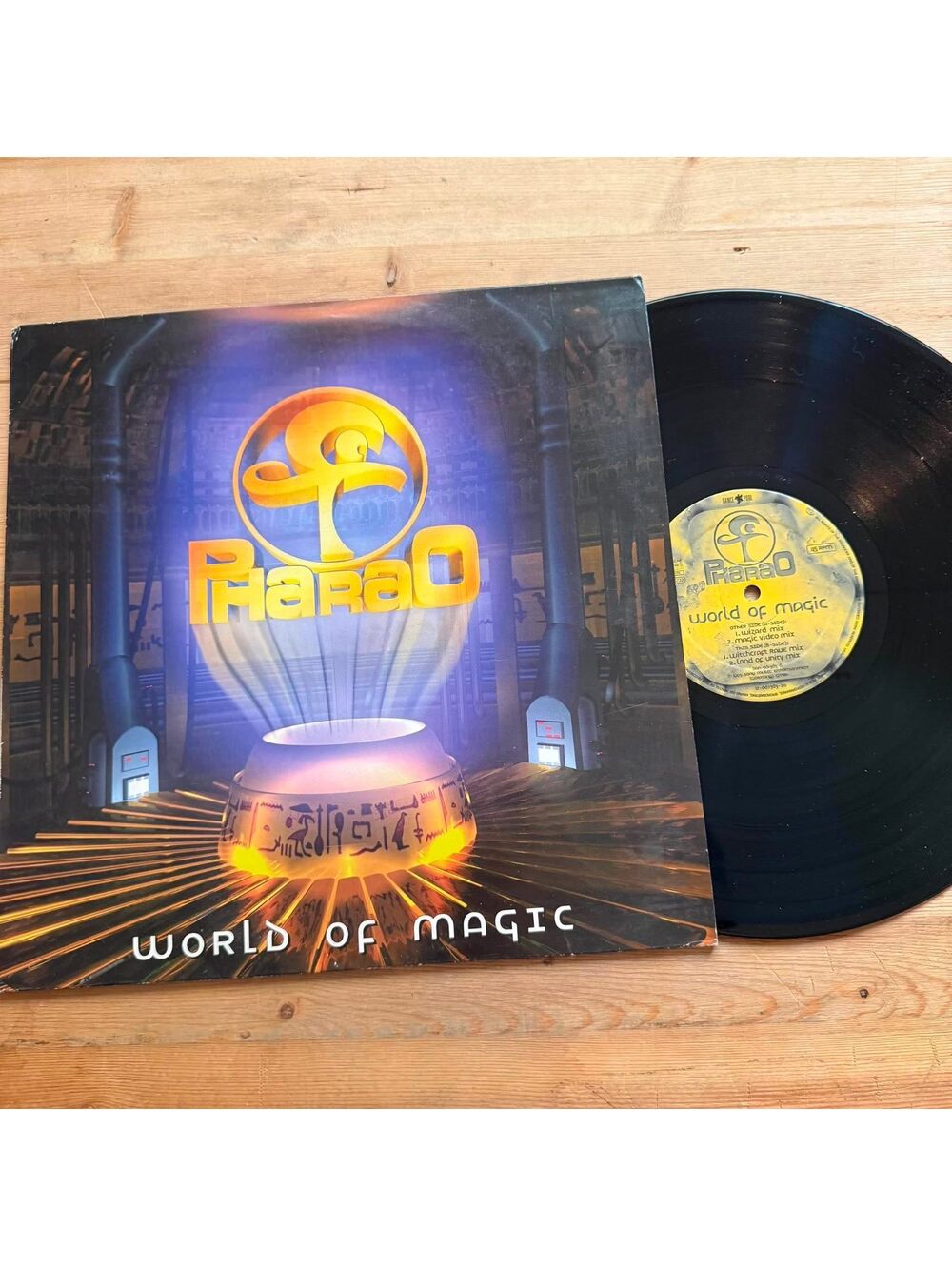 Pharao - World of Magic 33rpm VG+ VR25